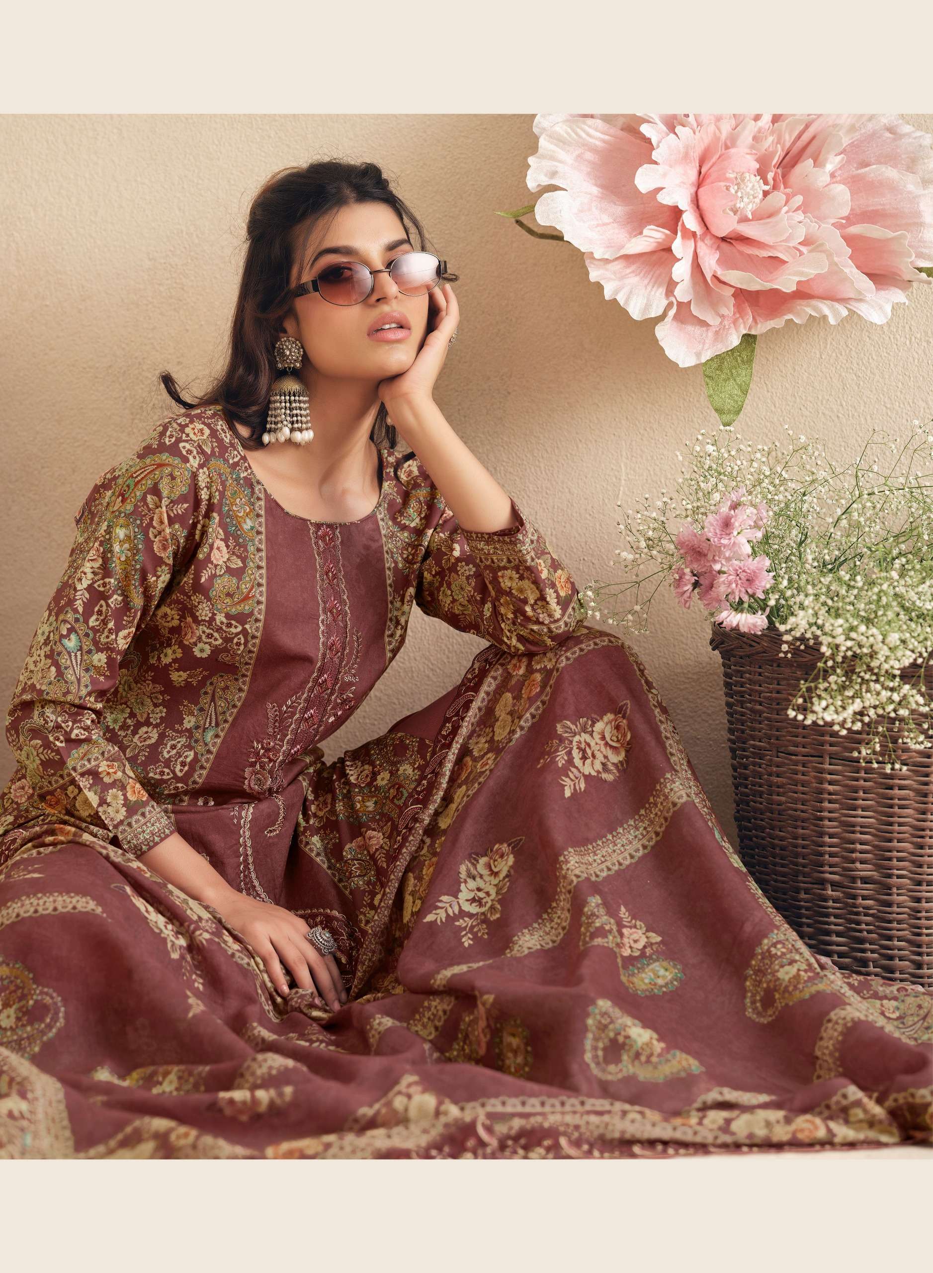 THE HERMITAGE SHOP ZAIRA VOL 2 GIZA PK LAWN EMBROIDERIES SALWAR KAMEEZ AT UNSTITCH BRAND APPAREL